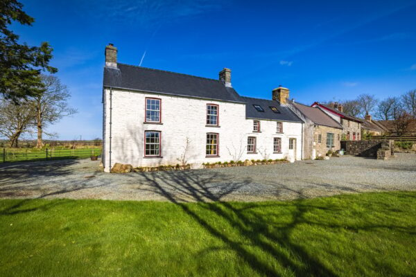 Llanddinog Old Farmhouse, SA62 6NA