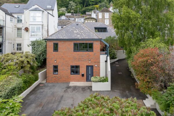 Main Street, Goodwick, SA64 0BN