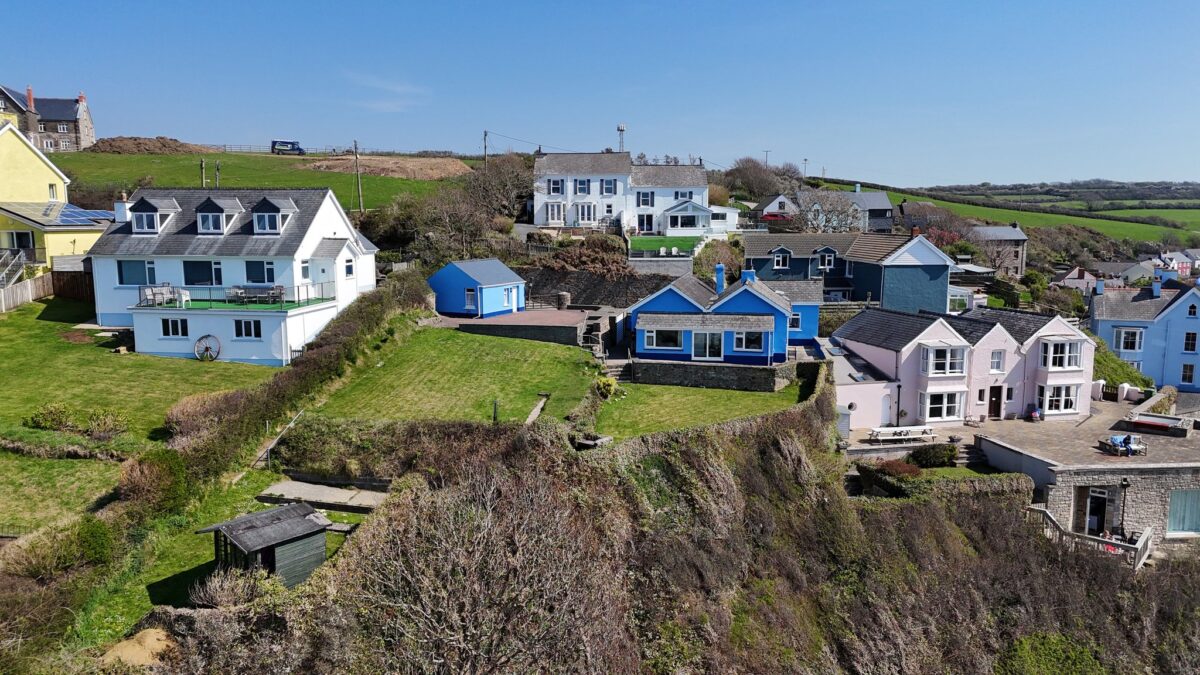 Settlands Hill, Little Haven, SA62 3LA