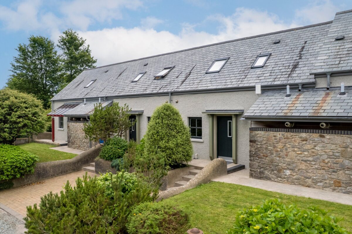 Dolmenyn, SA70 8NT