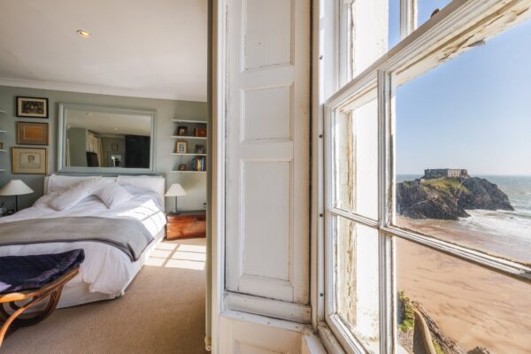 Caldey View, SA70 7BD