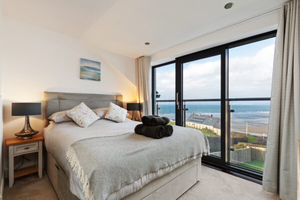 Sand Banks, Broad Haven, SA62 3BR