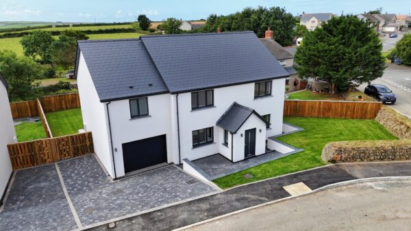 Hazelhurst Gardens, Simpson Cross, SA62 6EP
