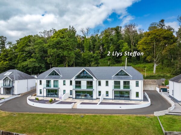 Llys Steffan, Llansteffan, SA33 5EZ