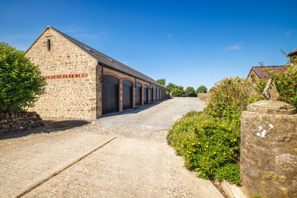 Lyserry Barns, SA71 5DT
