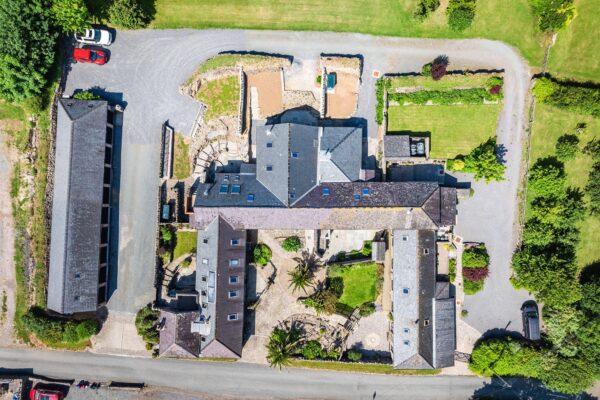 Lyserry Barns, SA71 5DT