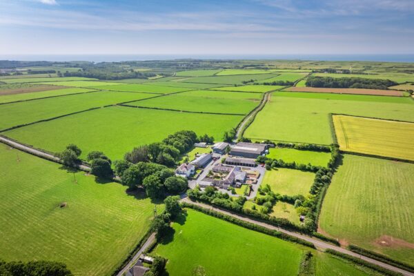 Lyserry Barns, SA71 5DT