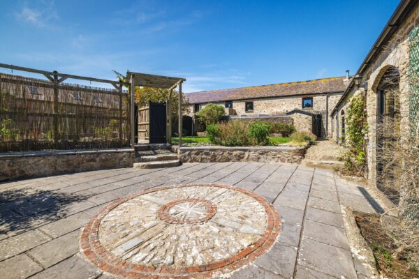 Lyserry Barns, SA71 5DT