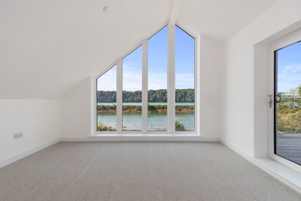 Water View, SA73 1NY