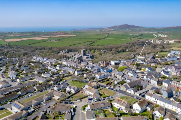 High Street, St Davids, SA62 6SD