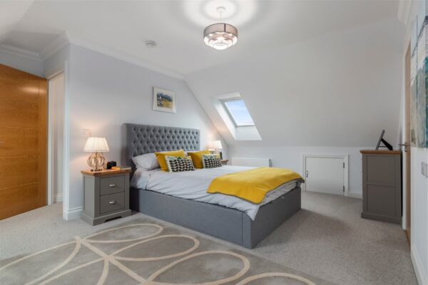 Cottage Mews, Tenby, SA70 7EN