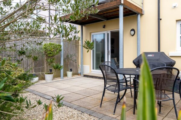 Cottage Mews, Tenby, SA70 7EN