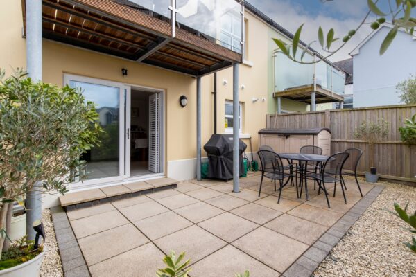 Cottage Mews, Tenby, SA70 7EN