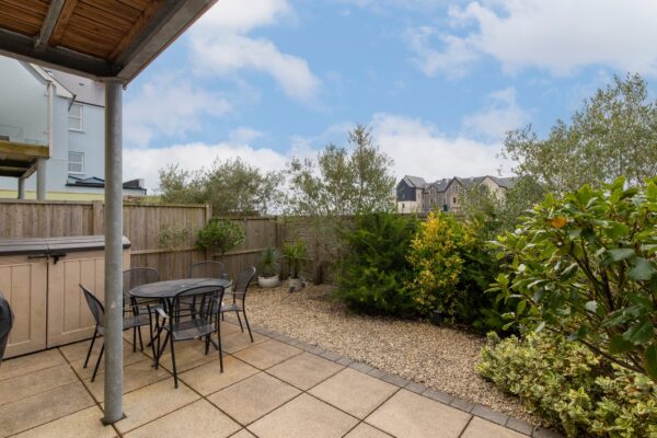 Cottage Mews, Tenby, SA70 7EN