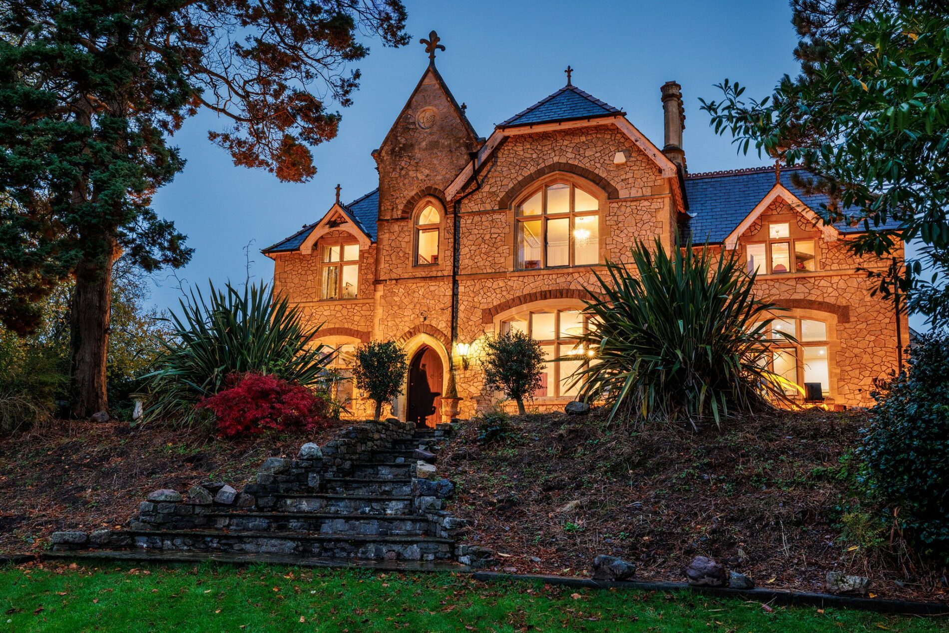 Ficerdy Manor, SA18 3JB