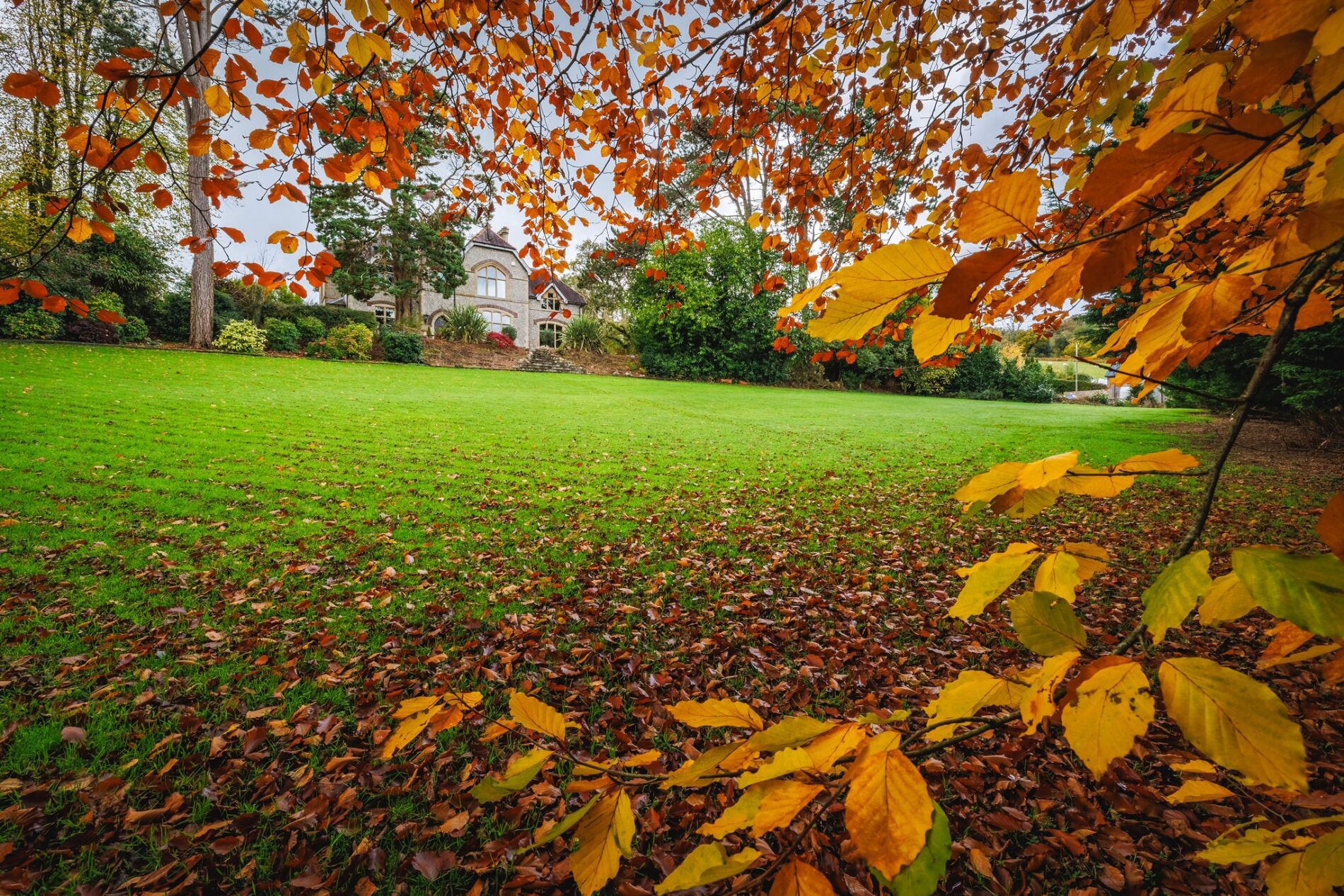 Ficerdy Manor, SA18 3JB