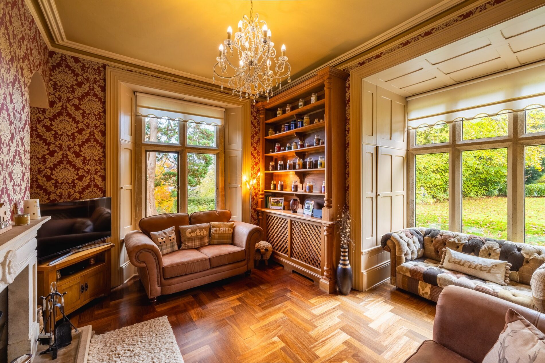 Ficerdy Manor, SA18 3JB