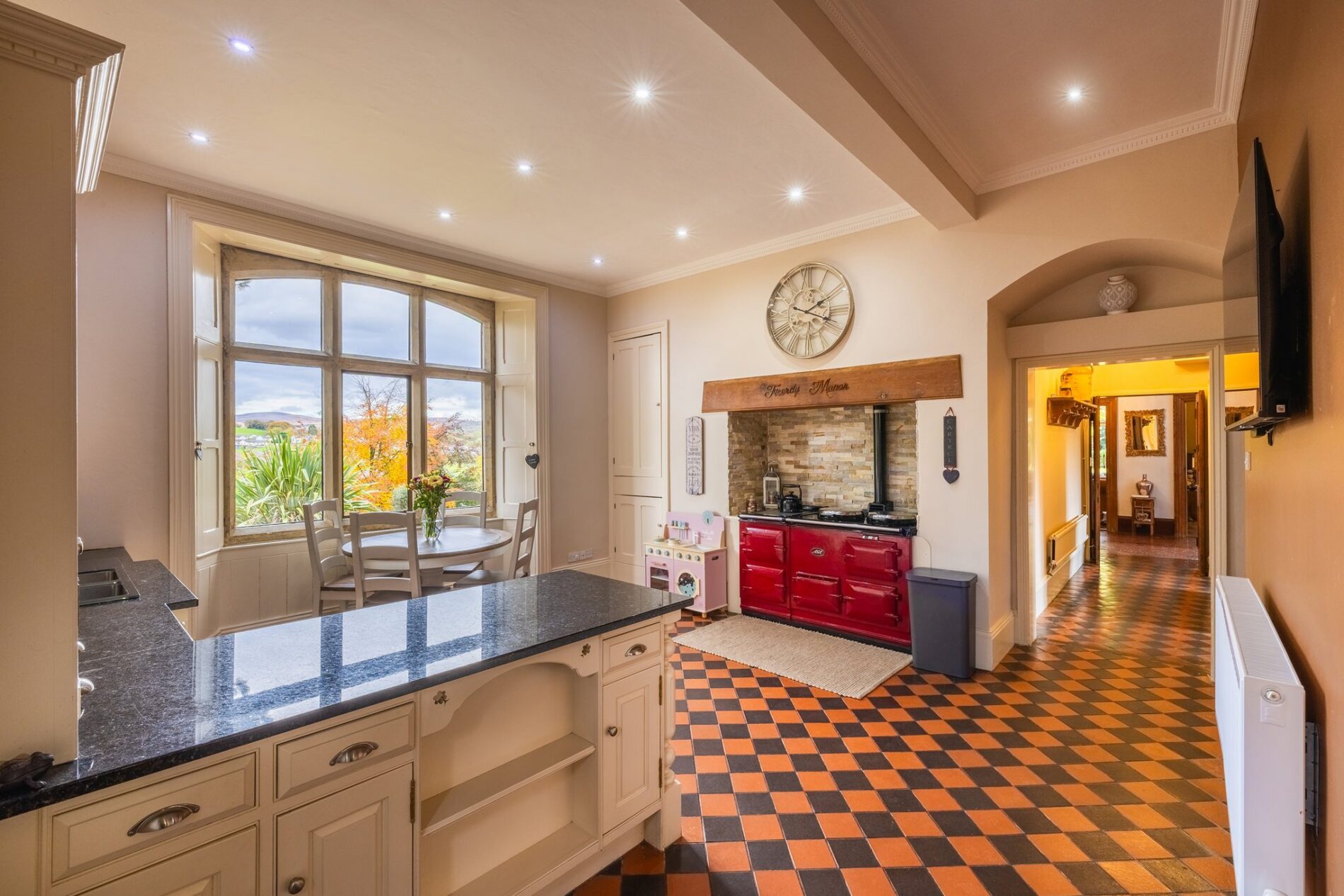 Ficerdy Manor, SA18 3JB