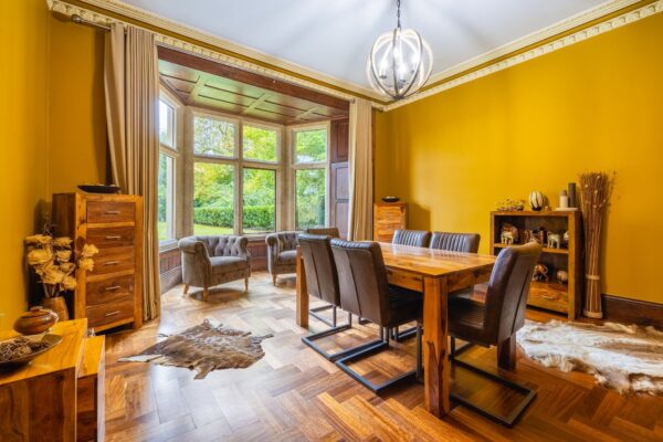 Ficerdy Manor, SA18 3JB