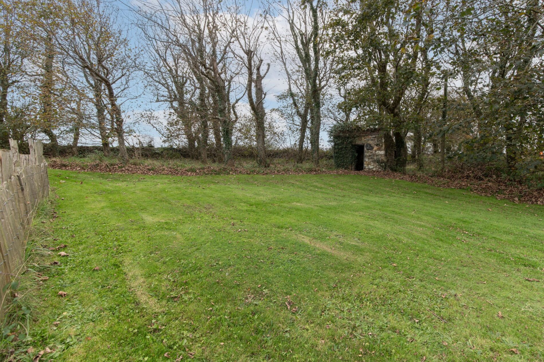 Trearched Farmhouse, SA62 5JP