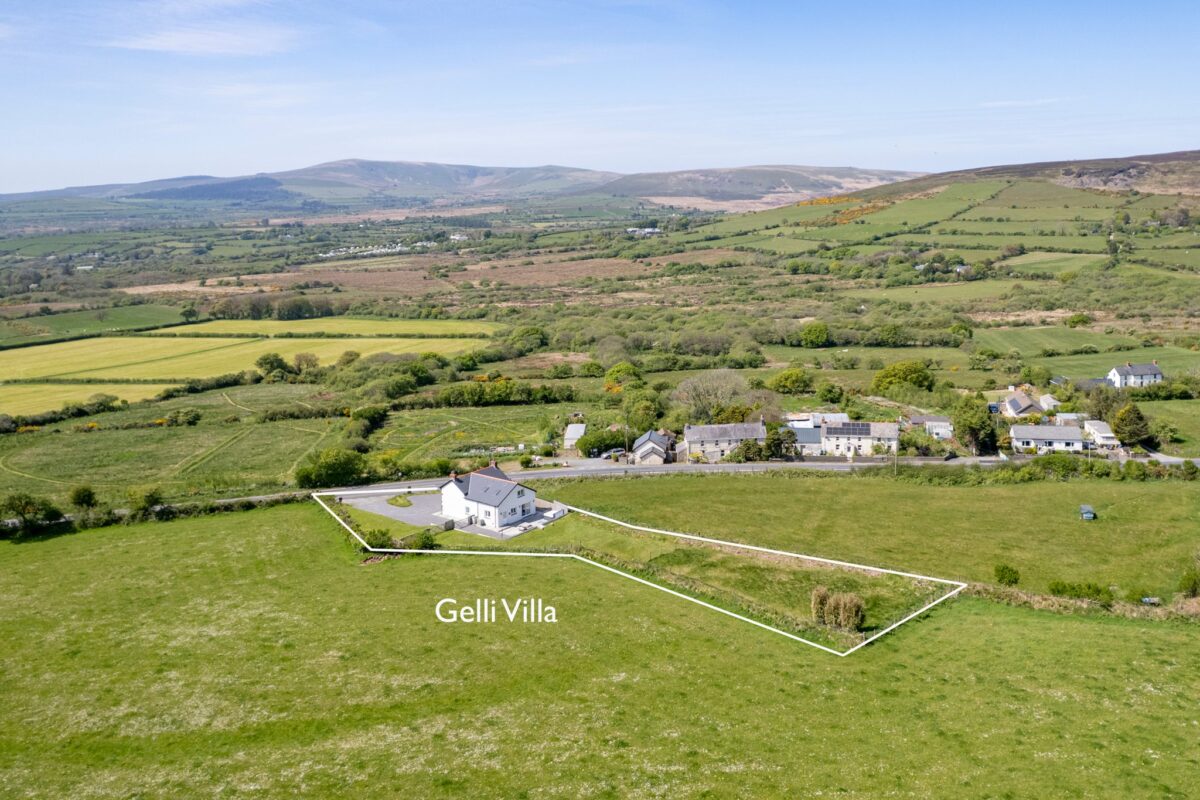 Gelli Villa, SA34 0YP