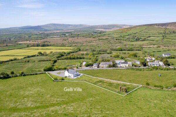 Gelli Villa, SA34 0YP