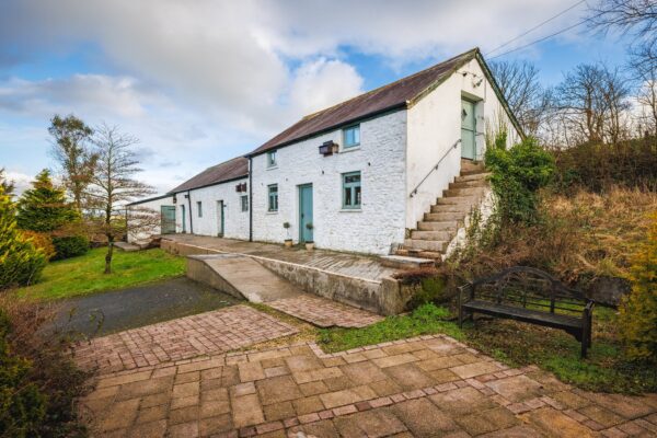 Halldown Farm, SA33 4QS