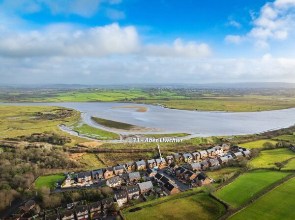 Aber Llwchwr, Llangennech, SA14 8AH
