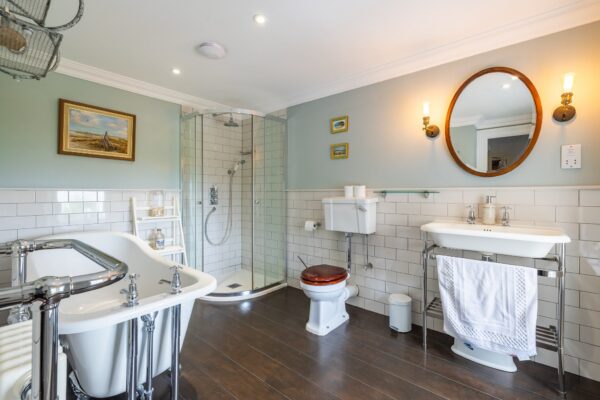 Rhodewood Lodge, SA69 9NU