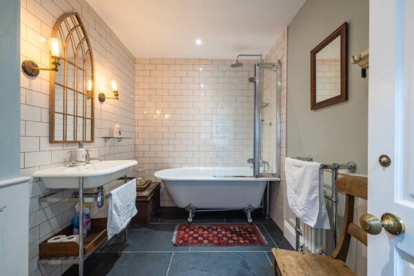 Rhodewood Lodge, SA69 9NU