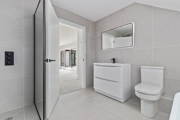 Water View, SA73 1NY