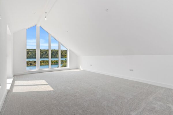 Water View, SA73 1NY