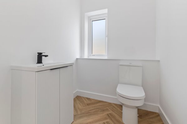 Water View, SA73 1NY