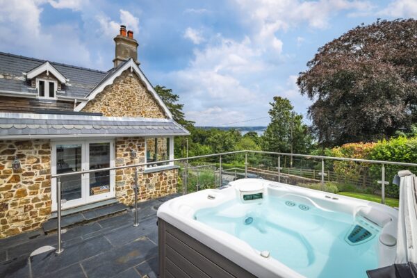 Rhodewood Lodge, SA69 9NU