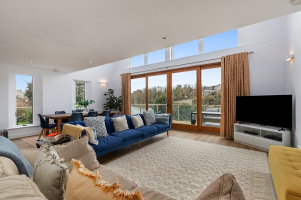 Paradise Row, Pembroke, SA71 4NX