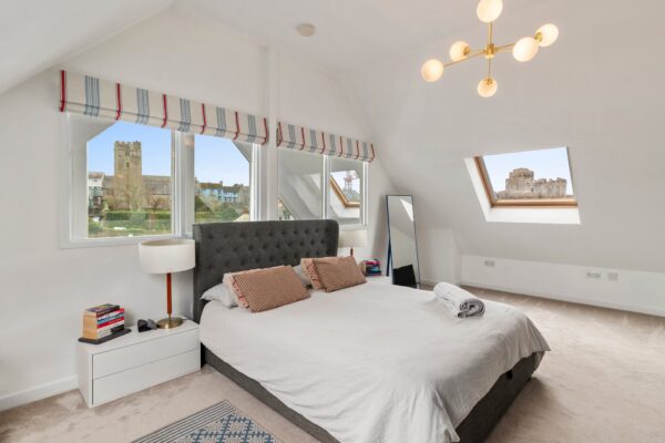 Paradise Row, Pembroke, SA71 4NX