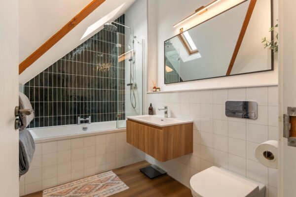 Paradise Row, Pembroke, SA71 4NX