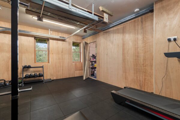 Paradise Row, Pembroke, SA71 4NX