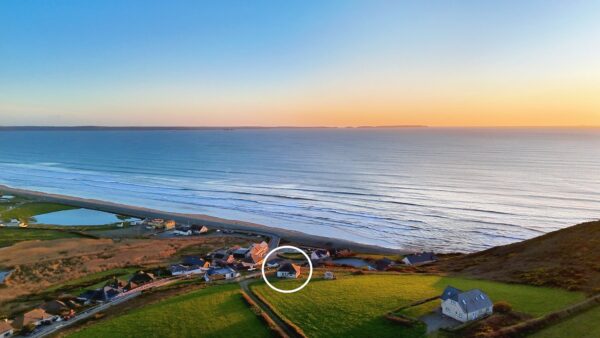 Bella Vista, SA62 6AS