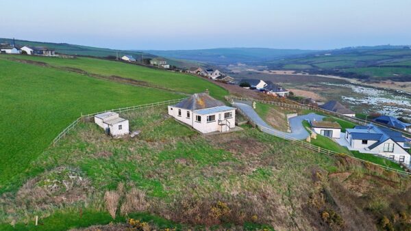 Bella Vista, SA62 6AS