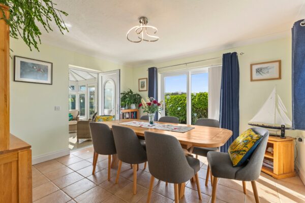 West Bay Close, Pembroke, SA71 5AW