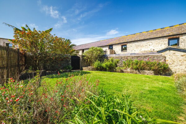The Byre & Granary Cottage, Lyserry Barns, SA71 5DT
