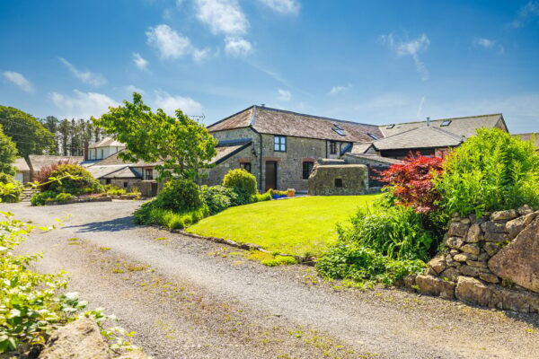 The Byre & Granary Cottage, Lyserry Barns, SA71 5DT