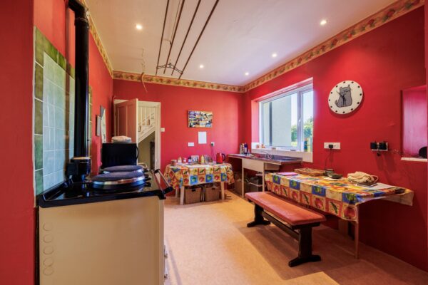 Malvern Lodge, SA70 7RN