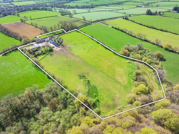 Longlands, SA62 4QB