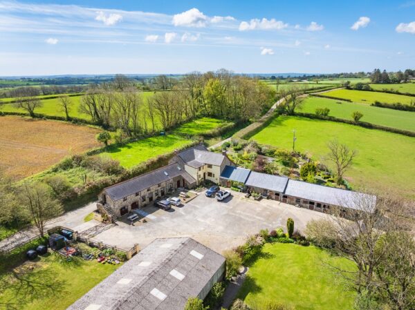 Longlands, SA62 4QB