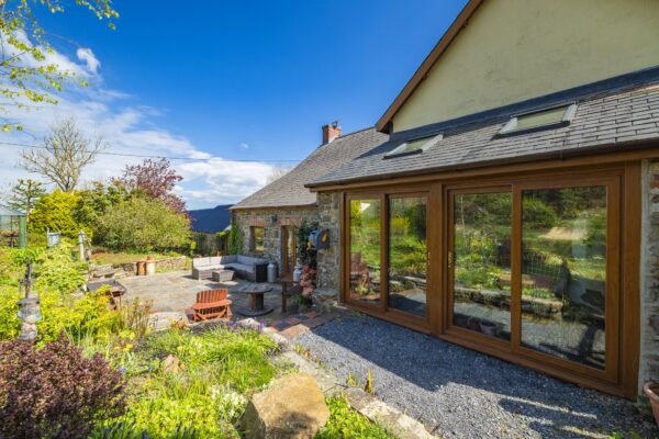 Longlands, SA62 4QB