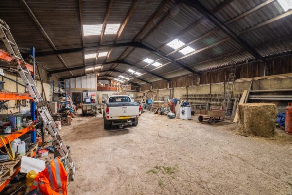 Longlands, SA62 4QB
