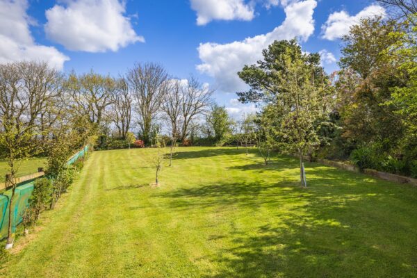 Longlands, SA62 4QB