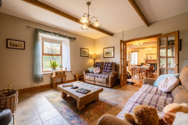Longlands, SA62 4QB